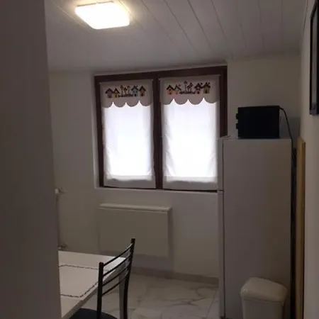 Elegante Sangano